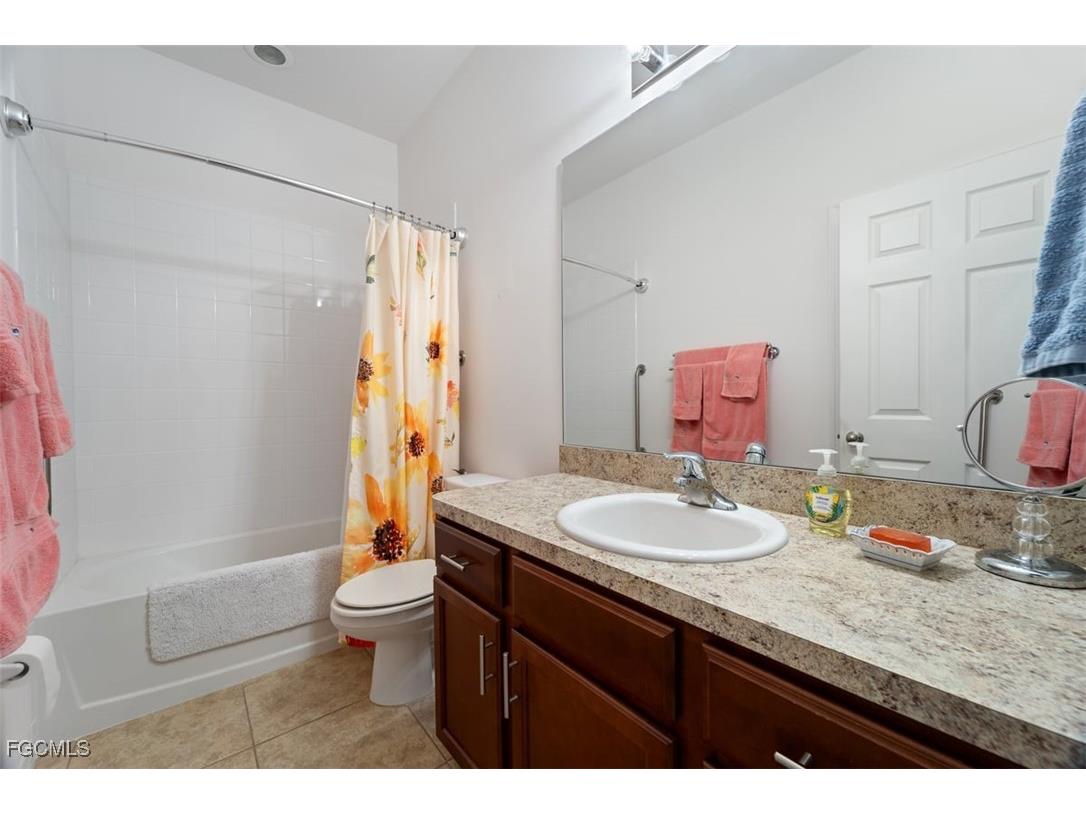 2117 SW 22nd Court Cape Coral FL 33991 2025010456 image22