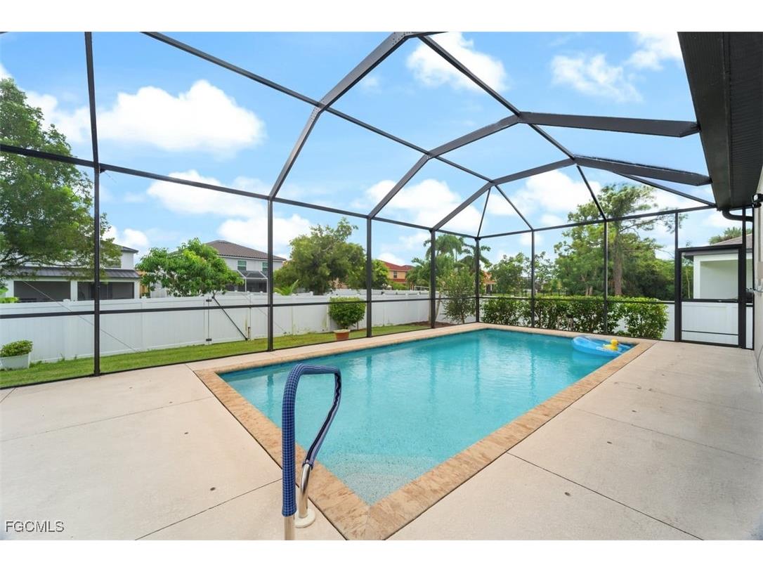 2117 SW 22nd Court Cape Coral FL 33991 2025010456 image28