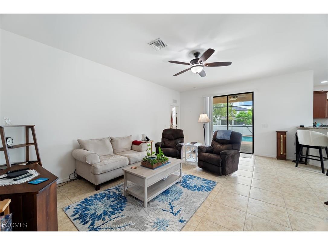 2117 SW 22nd Court Cape Coral FL 33991 2025010456 image6