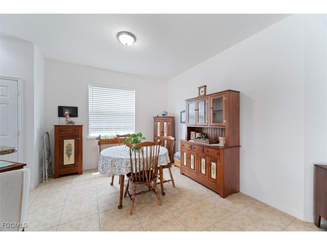 2117 SW 22nd Court Cape Coral FL 33991 2025010456 image9