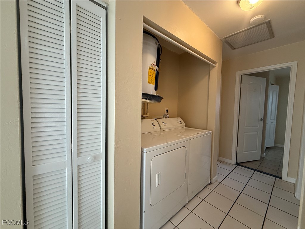 2117 SW Santa Barbara Place #4 Cape Coral FL 33991 2025022982 image8