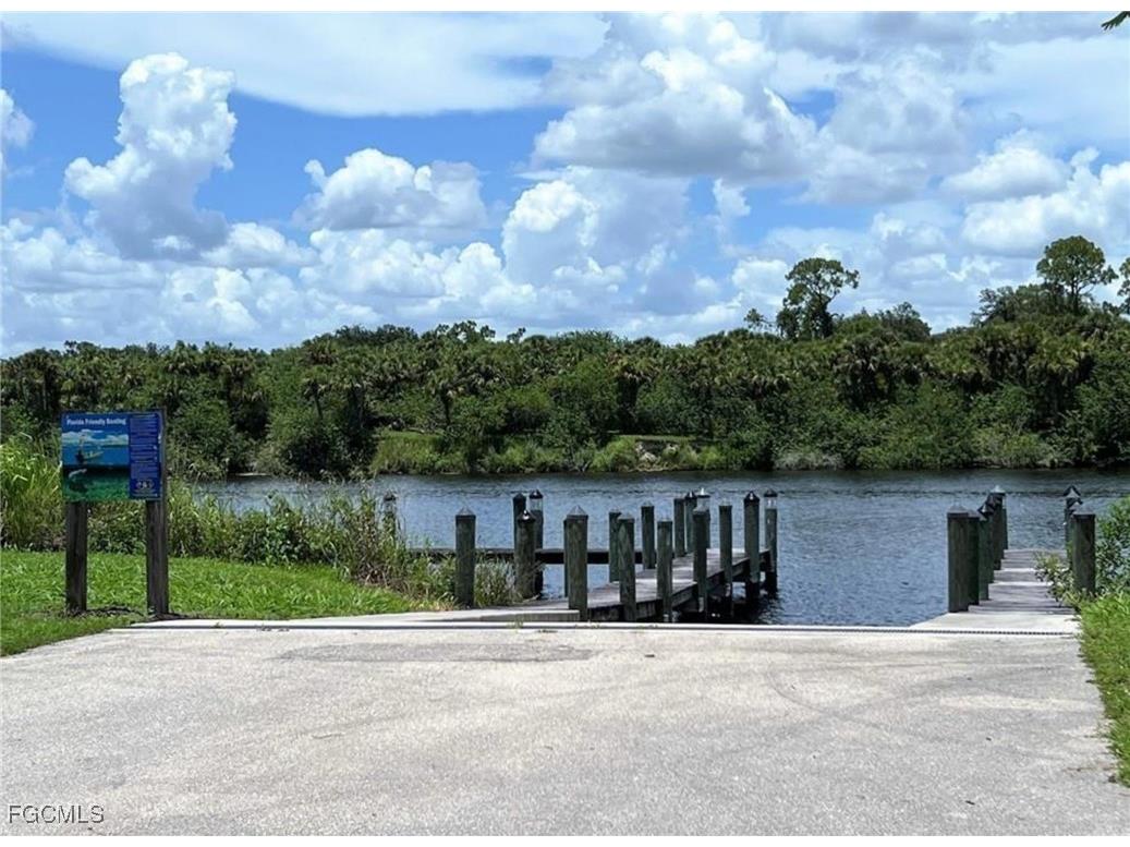 2117 Silk Bay Boulevard Alva FL 33920 2025003948 image5