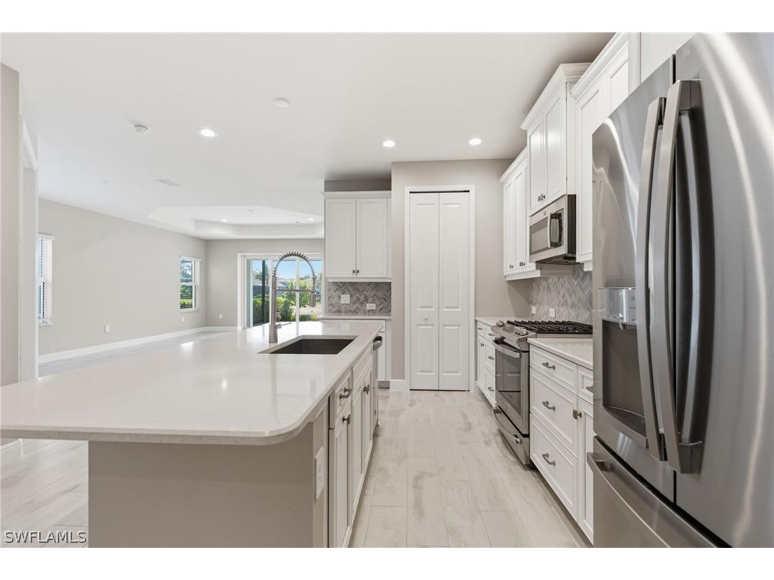 2118 Marquesa Circle Naples FL 34112 226006205 image16