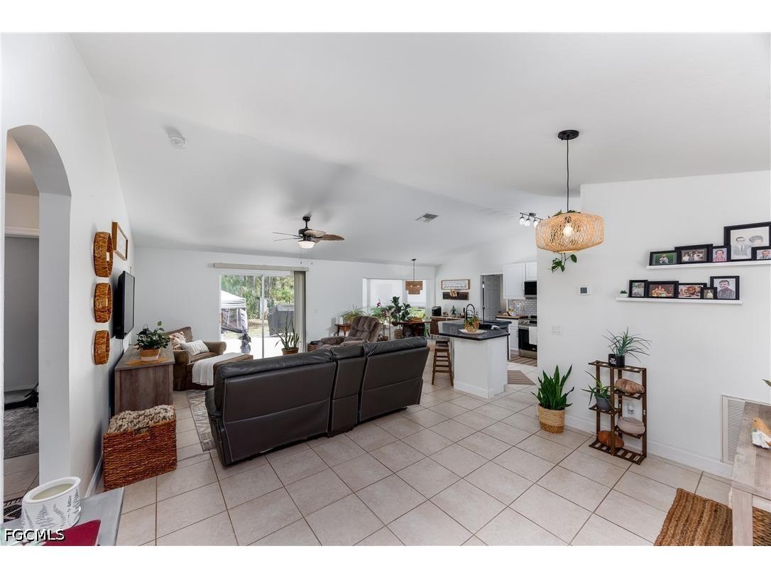 2118 Moore Avenue Alva FL 33920 2026014891 image17