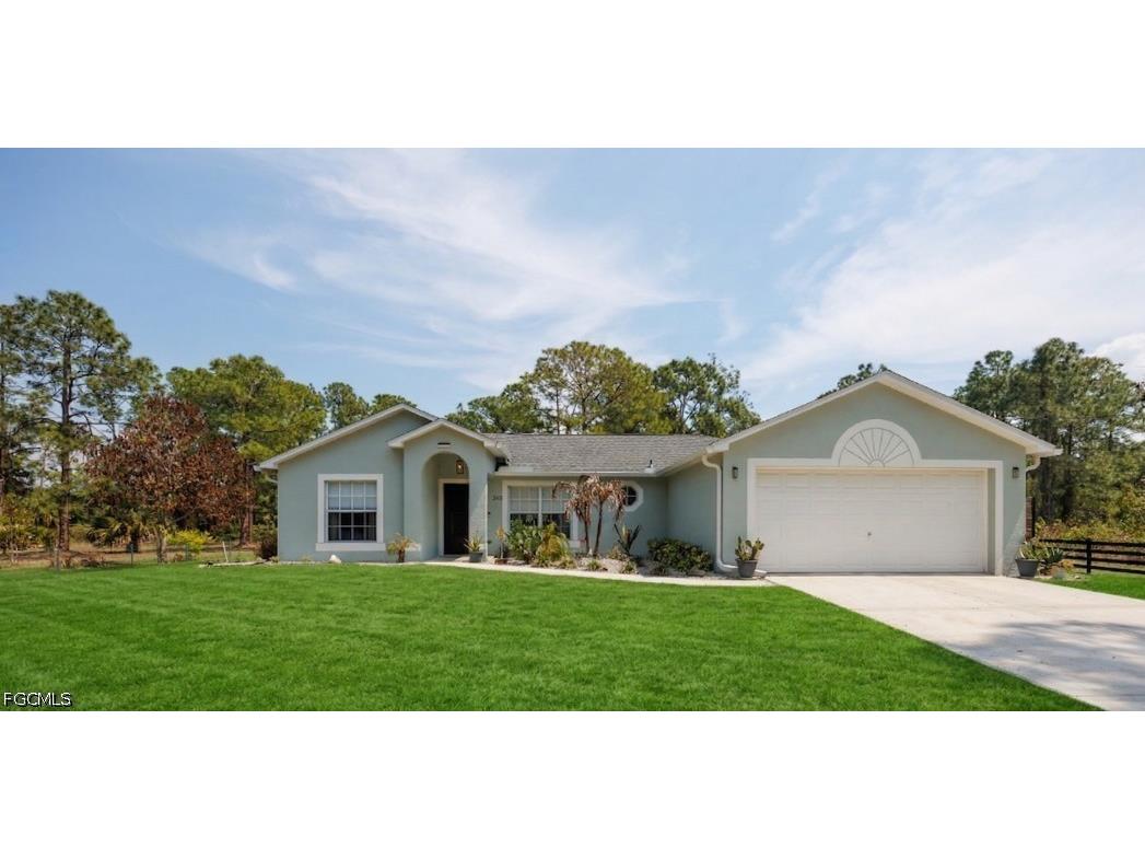 2118 Moore Avenue Alva FL 33920 2026014891 image2