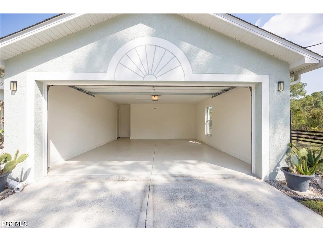 2118 Moore Avenue Alva FL 33920 2026014891 image34
