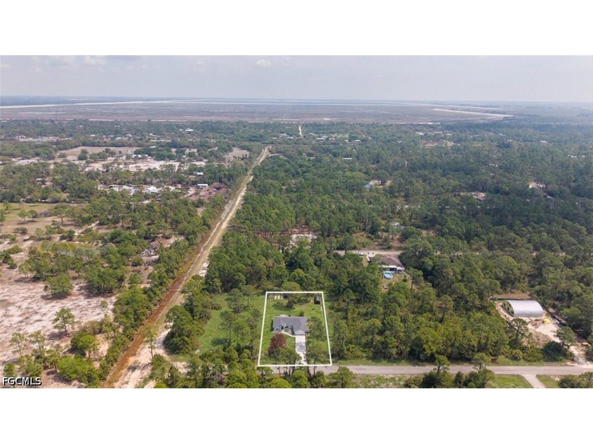 2118 Moore Avenue Alva FL 33920 2026014891 image7
