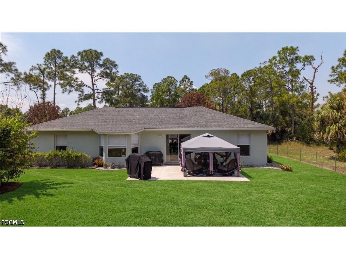 2118 Moore Avenue Alva FL 33920 2026014891 image8