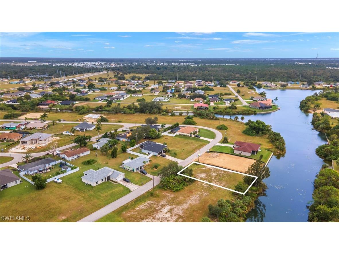 2118 NE 19th Place Cape Coral FL 33909 223085308 image1