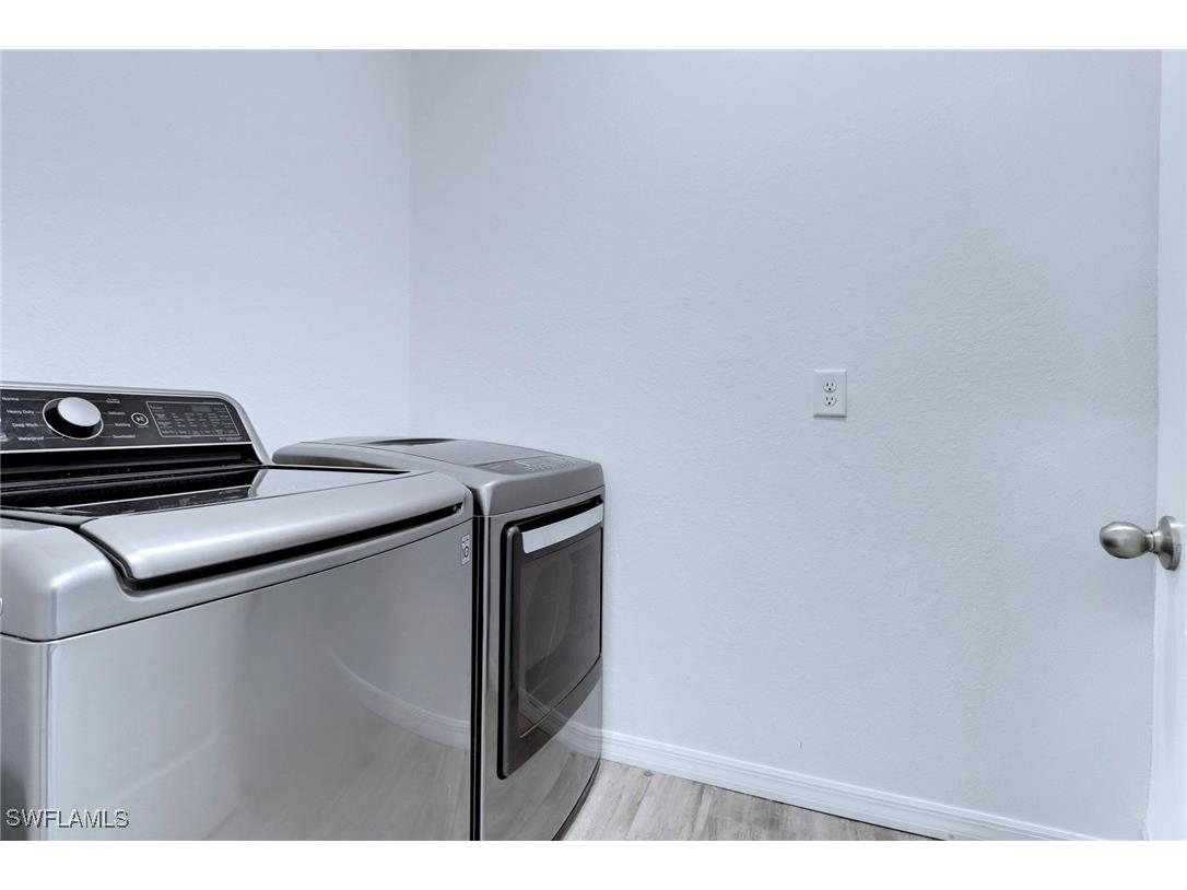 2118 SW 25th Terrace Cape Coral FL 33914 225081930 image31