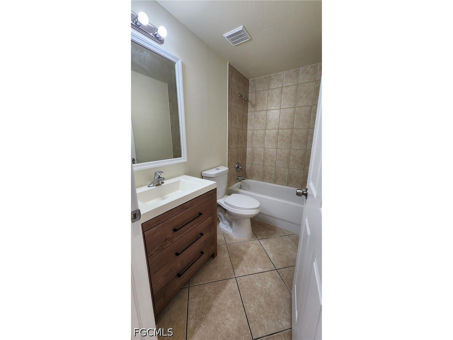 2118 Snead Drive #2118 Lehigh Acres FL 33973 2026017773 image8