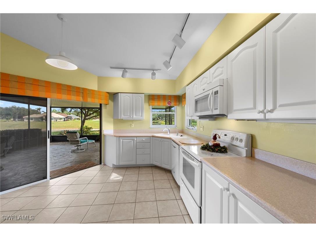 21185 Butchers Holler Estero FL 33928 225084176 image13