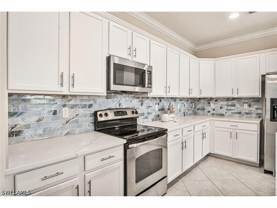 21188 Bella Terra Boulevard Estero FL 33928 226018501 image10
