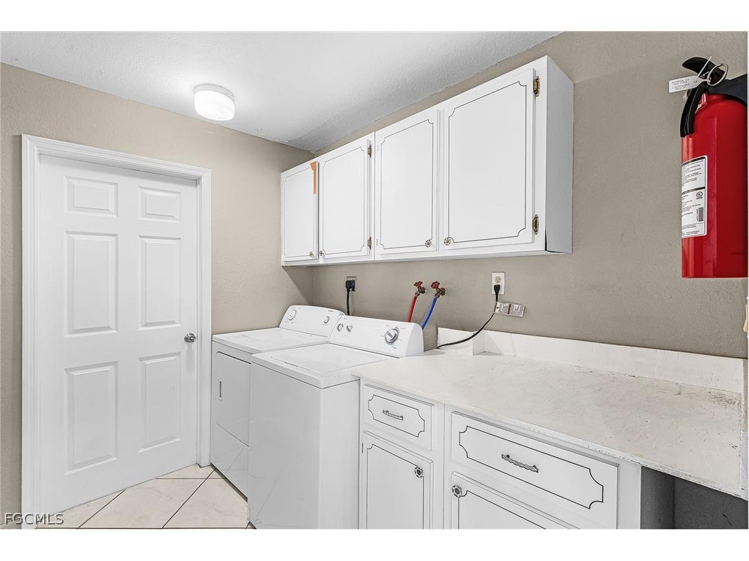 2119 Hibiscus Road Fort Myers FL 33905 2026011442 image13