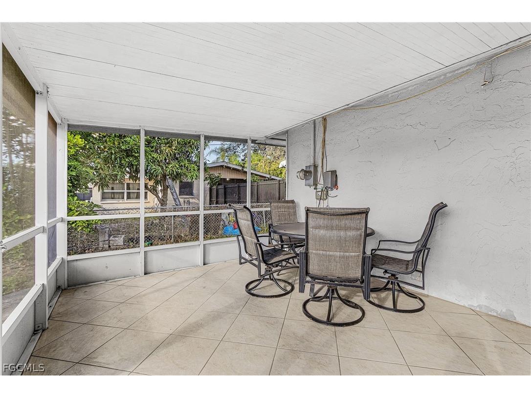 2119 Hibiscus Road Fort Myers FL 33905 2026011442 image21