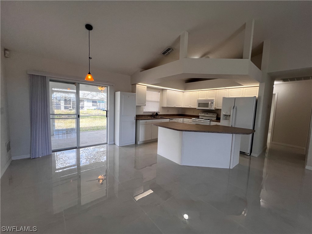 2119 NW 3rd Avenue Cape Coral FL 33993 224015006 image1