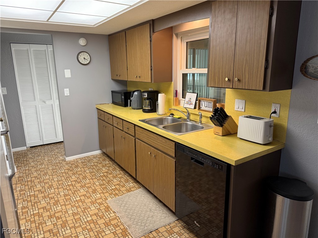 2119 Pellam Boulevard Port Charlotte FL 33948 225058227 image12