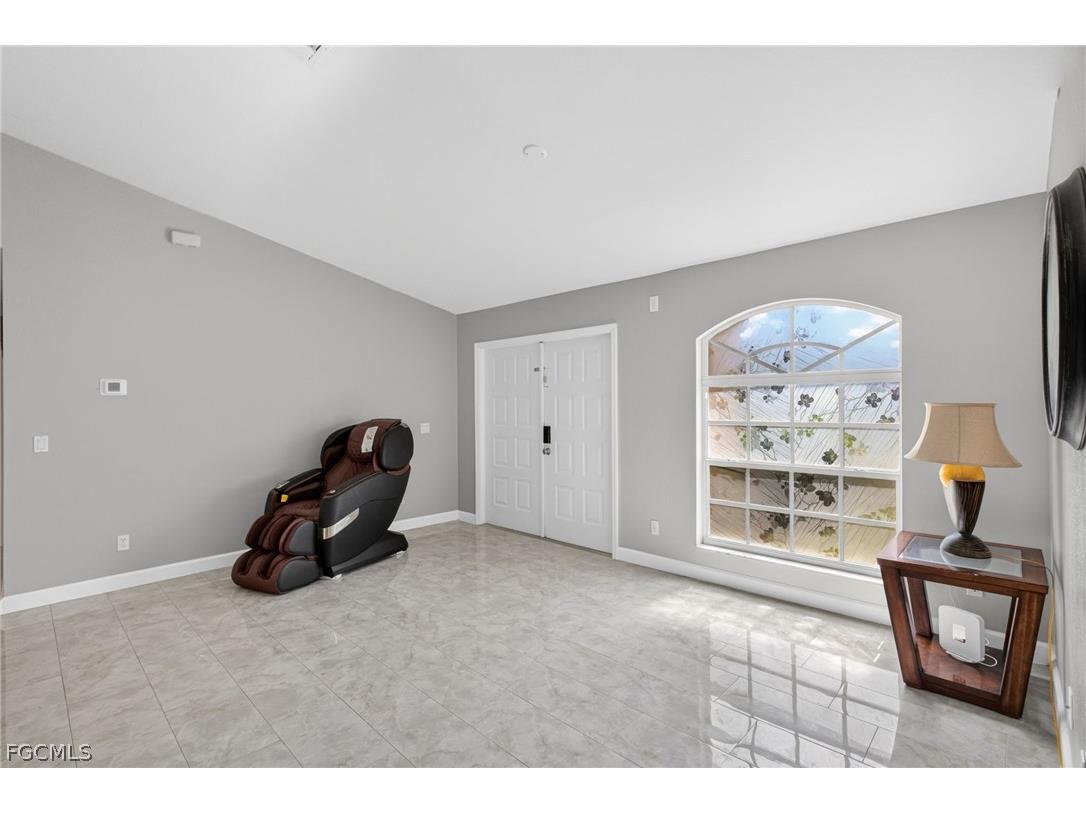 2119 SE 3rd Street Cape Coral FL 33990 2026011842 image9