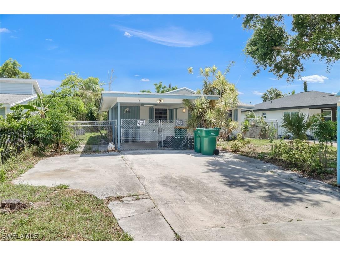 212 Benson Street Naples FL 34113 224046641 image1