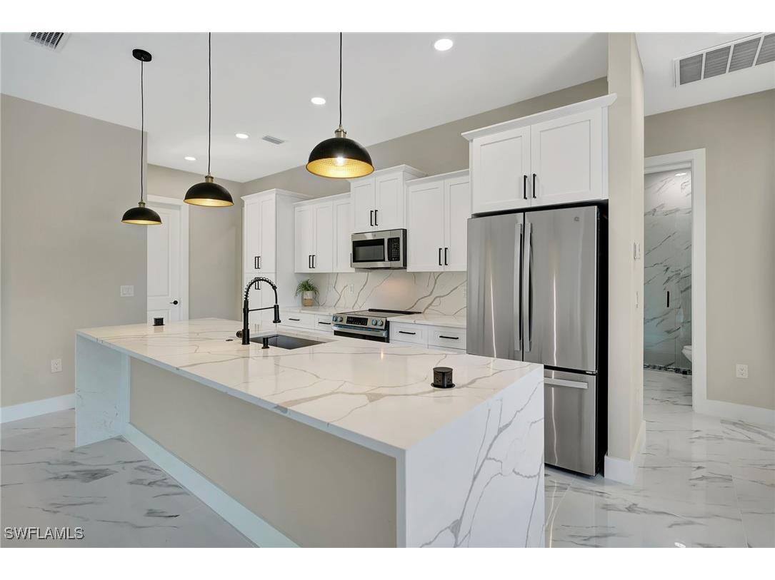 212 Fairway Road Rotonda West FL 33947 225050652 image4