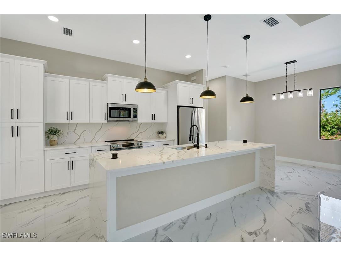 212 Fairway Road Rotonda West FL 33947 225050652 image8