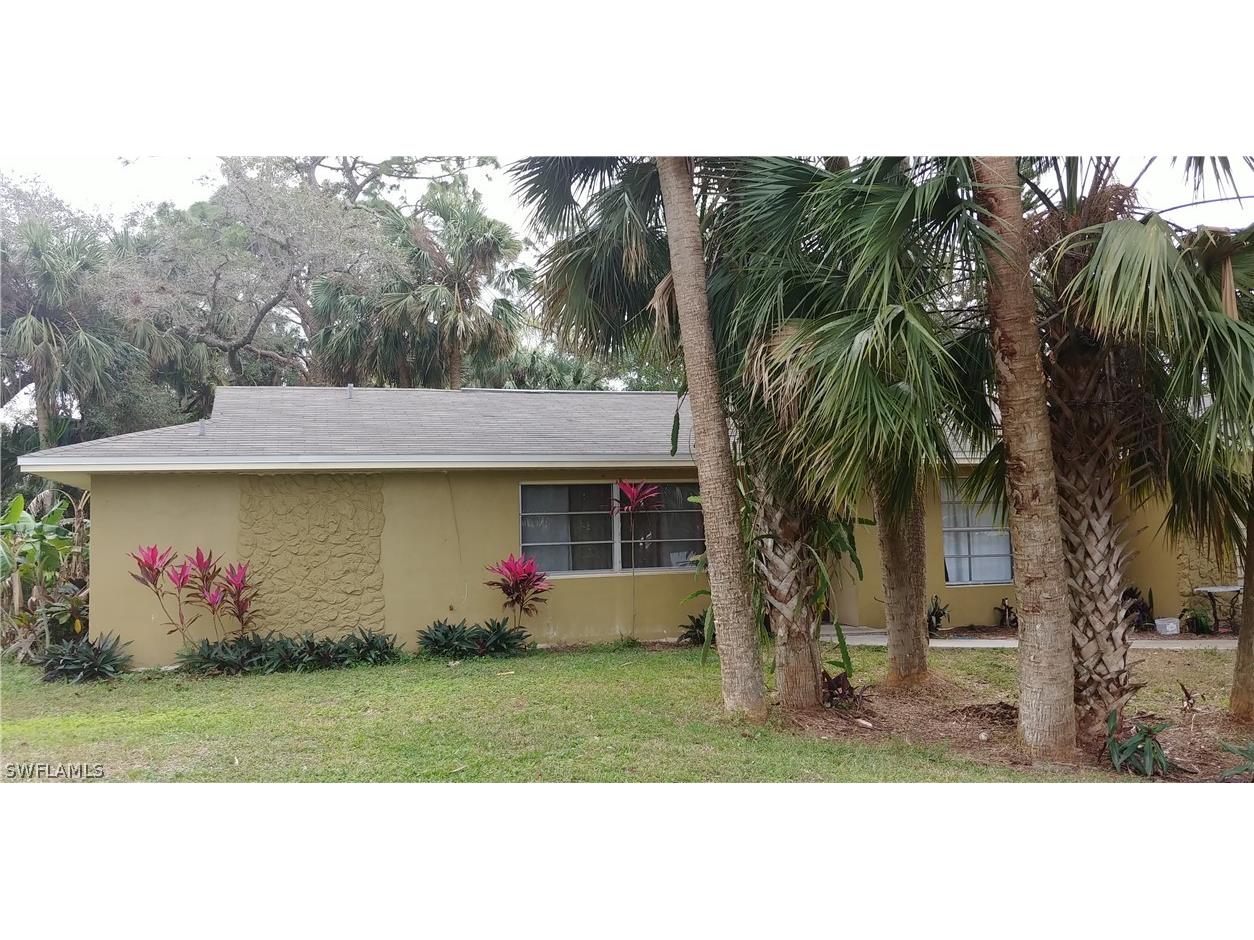 212 Greenwood Avenue Lehigh Acres FL 33936 222085992 image1