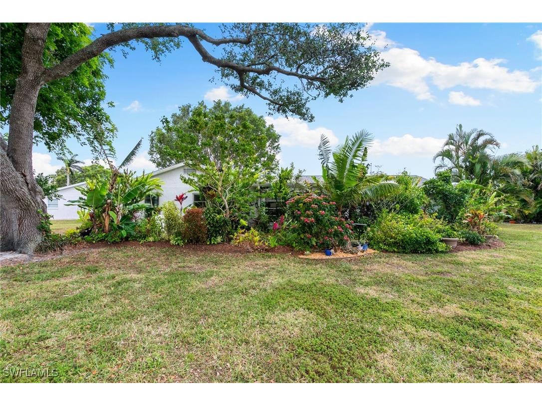 212 Potomac Place #51 Naples FL 34112 225082013 image24