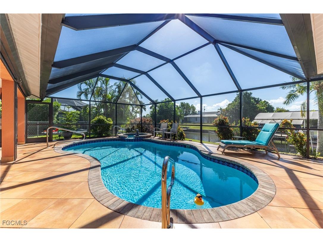 212 SE 30th Terrace Cape Coral FL 33904 2025018167 image31
