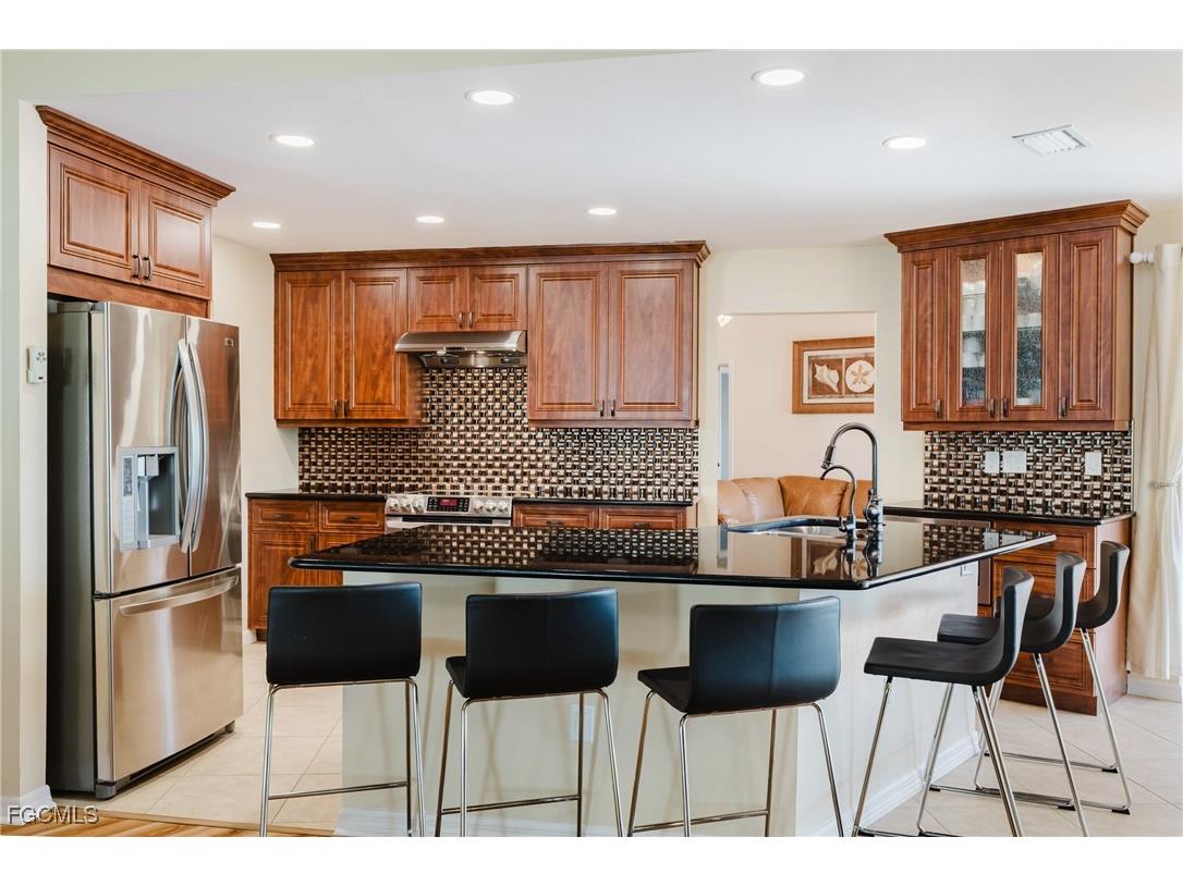 212 SE 30th Terrace Cape Coral FL 33904 2025018167 image7