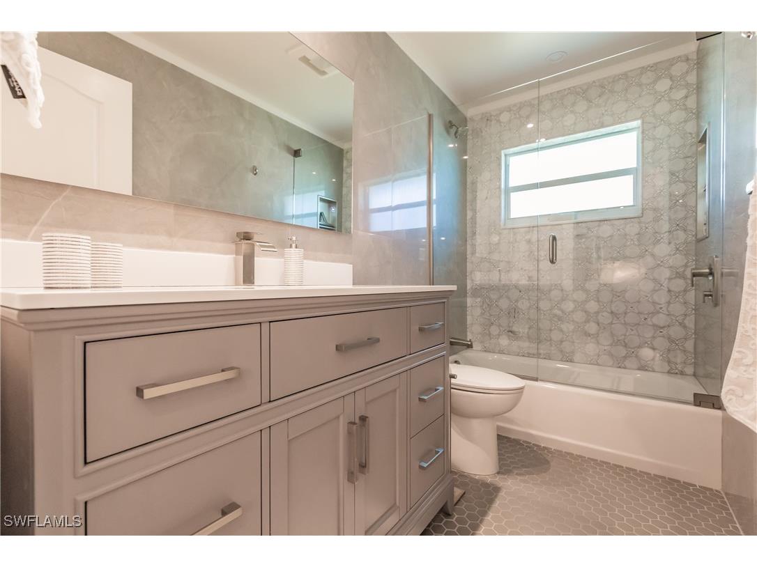 212 SE 31st Terrace Cape Coral FL 33904 225011743 image33