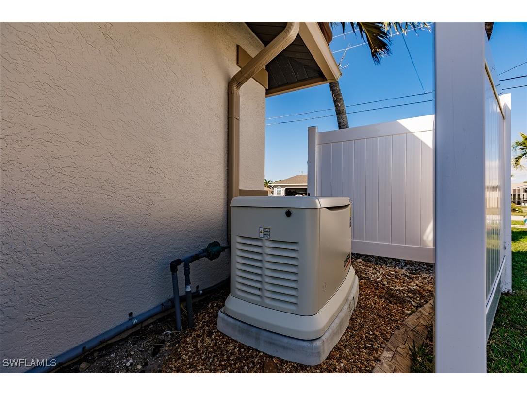 212 SE 31st Terrace Cape Coral FL 33904 225011743 image43