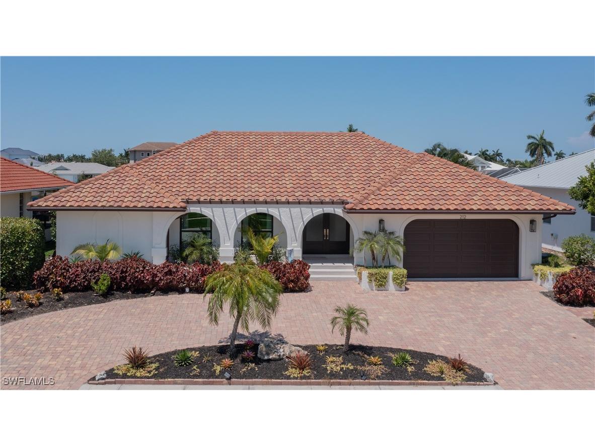 212 Seahorse Court Marco Island FL 34145 225003237 image1