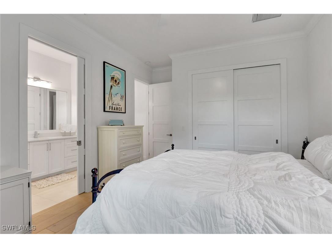 2120 Curtis Street Naples FL 34112 226000027 image20