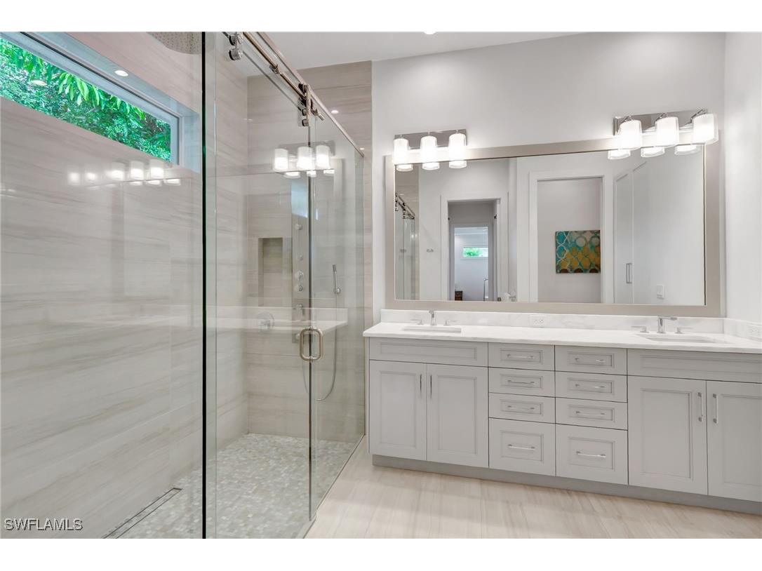 2120 Curtis Street Naples FL 34112 226000027 image26