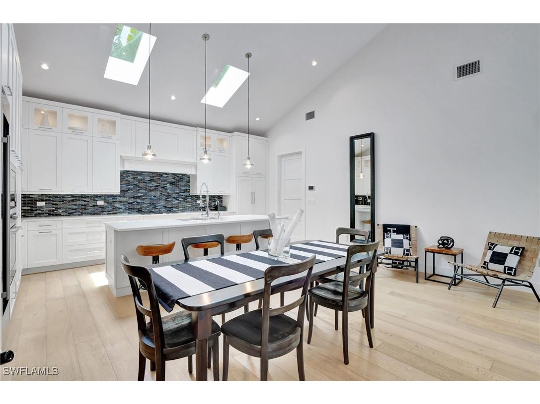 2120 Curtis Street Naples FL 34112 226000027 image8