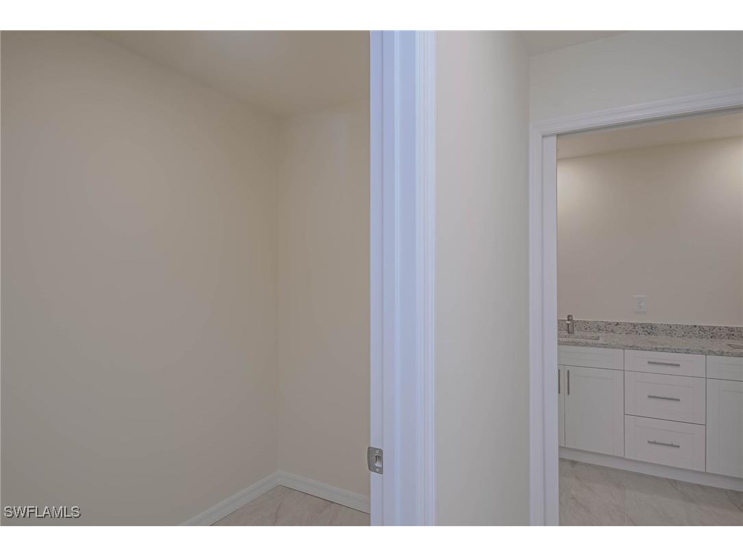 2120 French Street Fort Myers FL 33916 225071428 image15