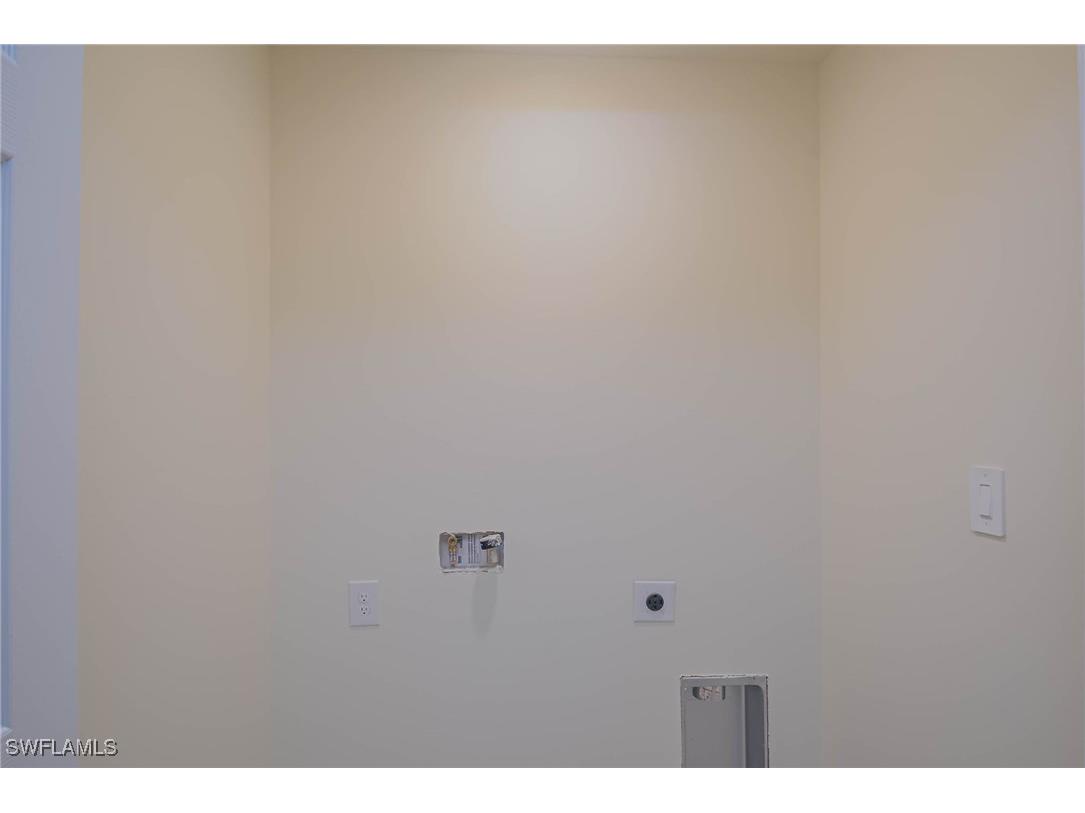 2120 French Street Fort Myers FL 33916 225071428 image6