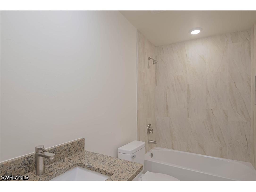 2120 French Street Fort Myers FL 33916 226019965 image9