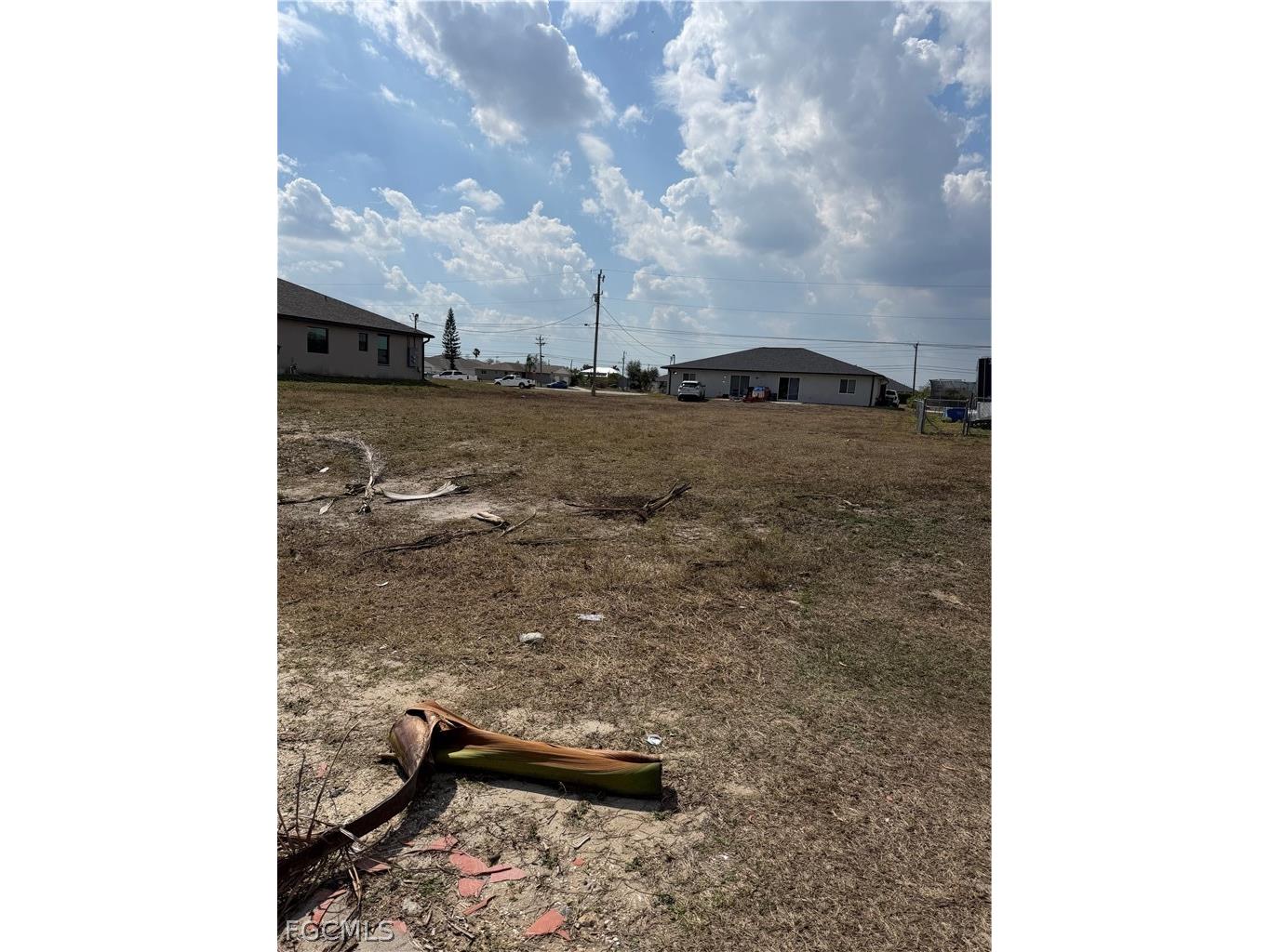 2120 NE 8th Place Cape Coral FL 33909 2026009047 image3