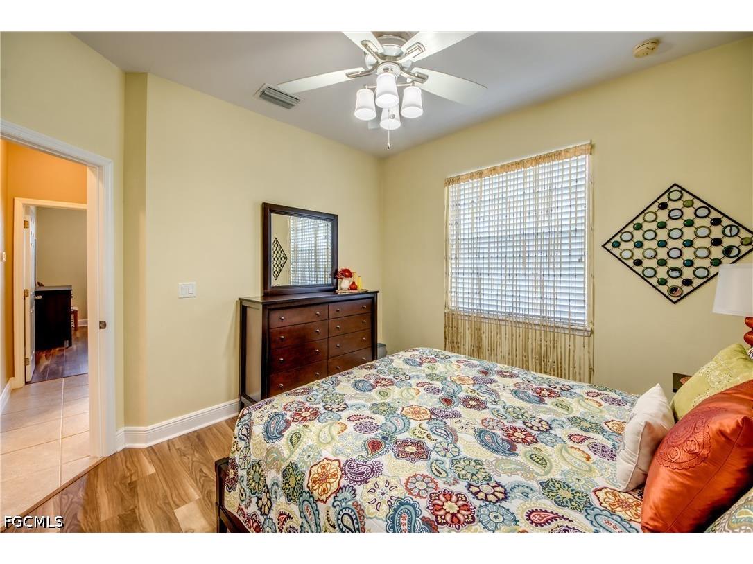 2120 SW 8th Place Cape Coral FL 33991 2026019173 image28