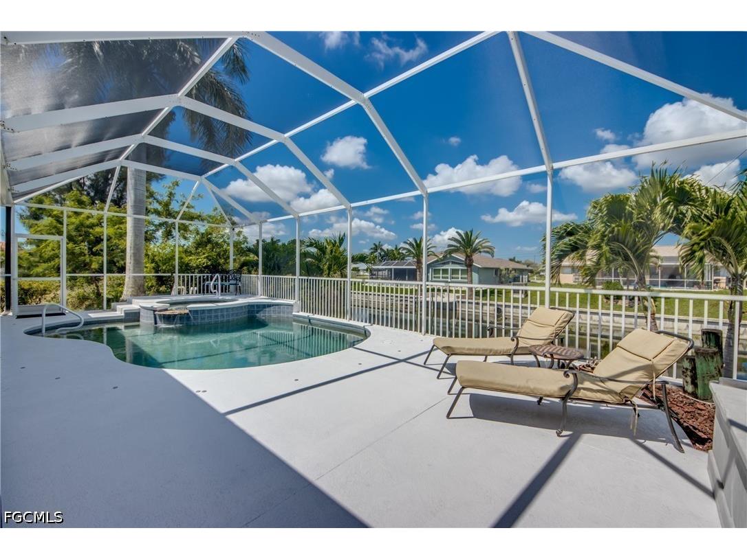 2120 SW 8th Place Cape Coral FL 33991 2026019173 image41