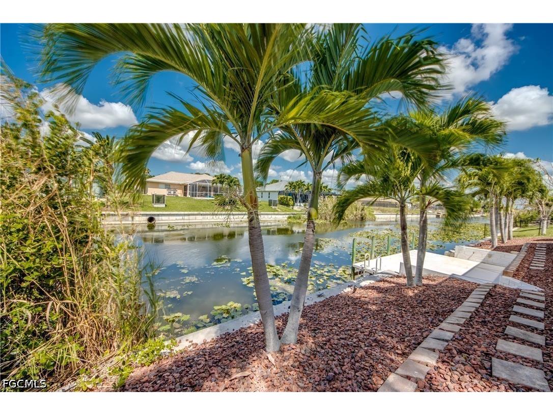 2120 SW 8th Place Cape Coral FL 33991 2026019173 image42