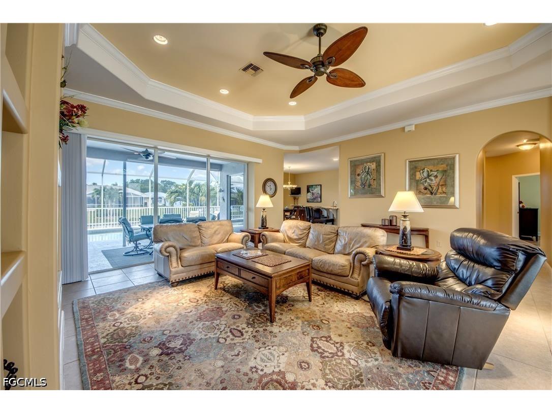 2120 SW 8th Place Cape Coral FL 33991 2026019173 image8