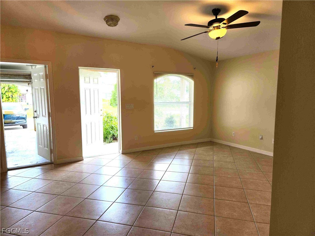 2120 Snead Drive Lehigh Acres FL 33973 2026006682 image3