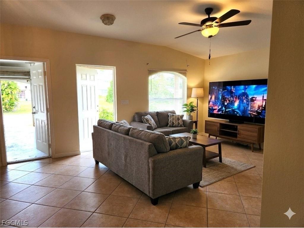 2120 Snead Drive Lehigh Acres FL 33973 2026006682 image4