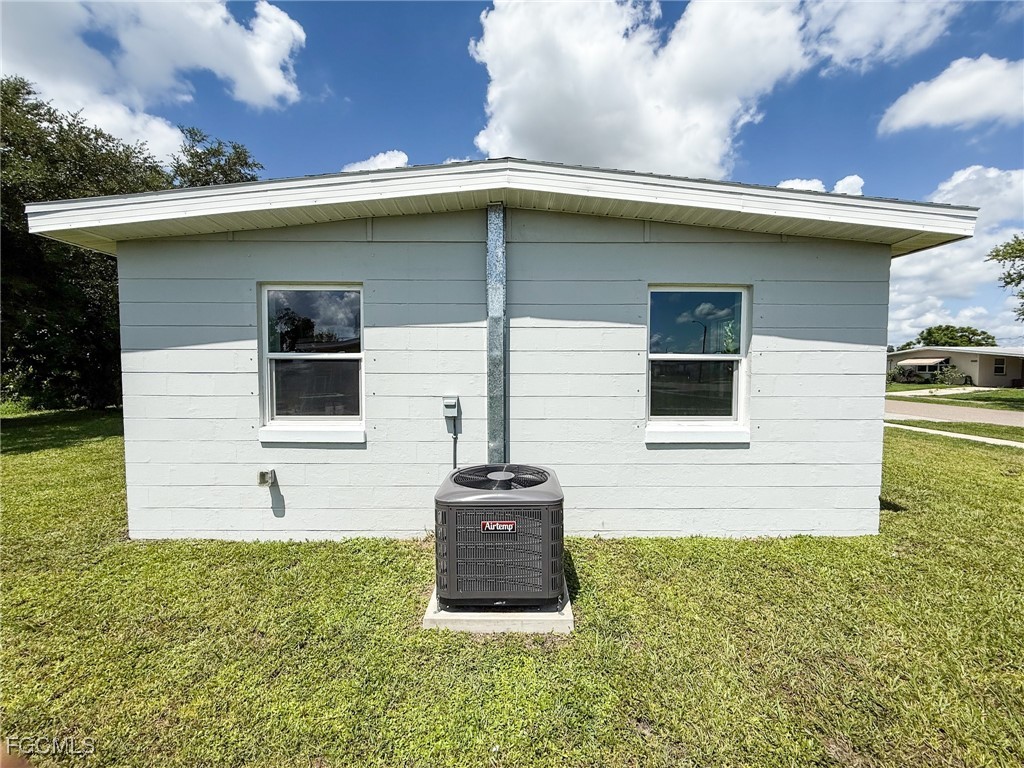 21203 Meehan Avenue Port Charlotte FL 33952 2025006018 image5