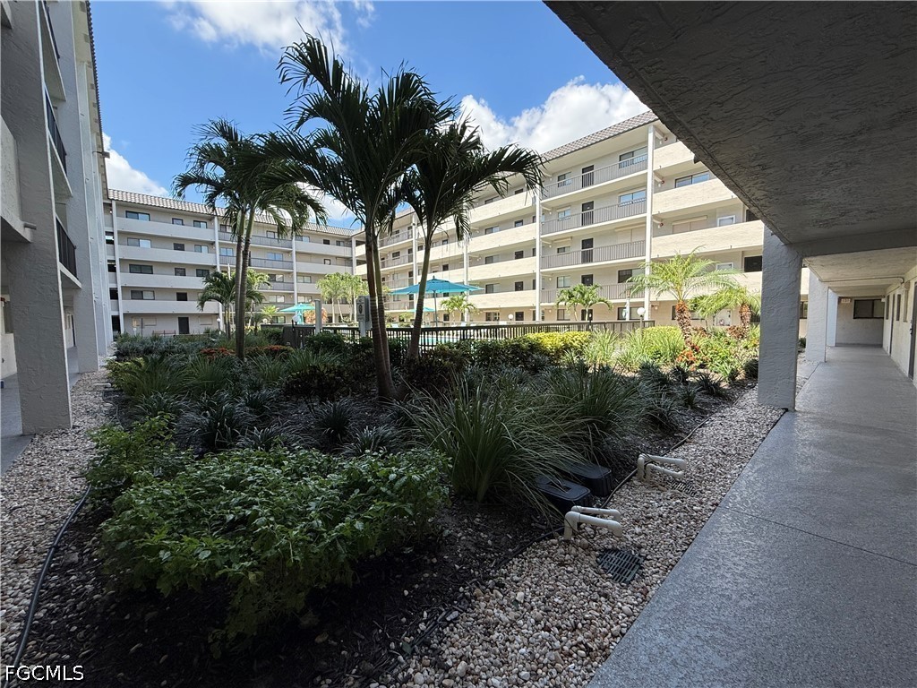 2121 Collier Avenue #109 Fort Myers FL 33901 2026027684 image2
