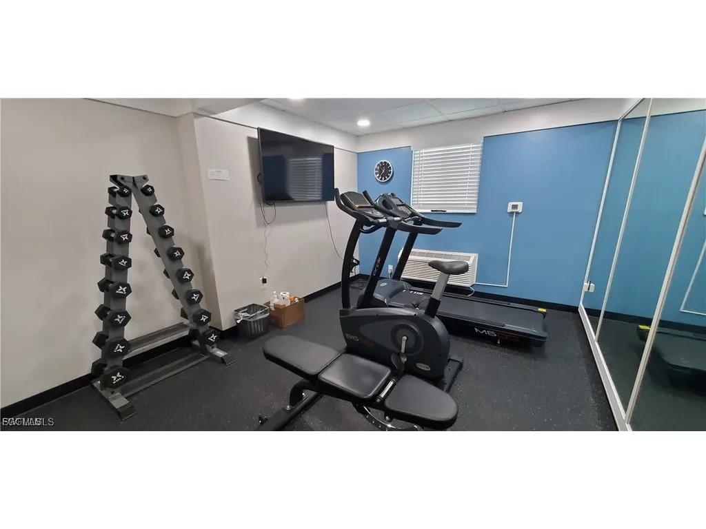 2121 Collier Avenue #311 Fort Myers FL 33901 2025018598 image9