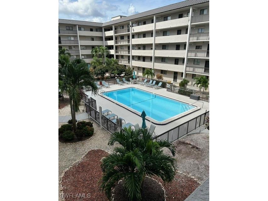 2121 Collier Avenue #312 Fort Myers FL 33901 224074447 image1