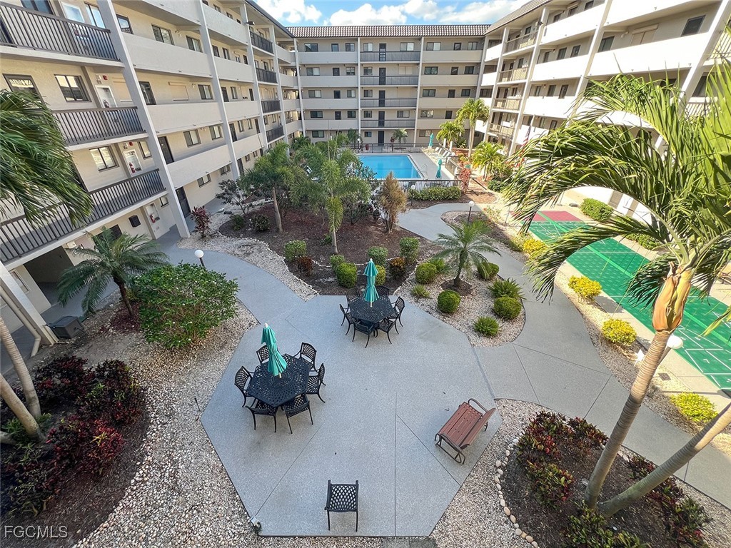 2121 Collier Avenue E #316 Fort Myers FL 33901 2026005861 image1